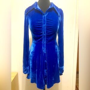 Urban Outfitters Long Sleeve Velvet Dress size S NWT